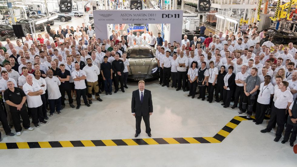 Η Aston Martin ξεκίνησε την παραγωγή της νέας DB11 στο εργοστάσιό της στο Gaydon του Ην. Βασιλείου. 