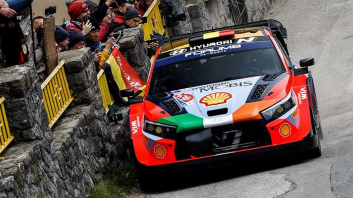 WRC Kροατία: Μάχη για τρεις με το προβάδισμα στο Neuville