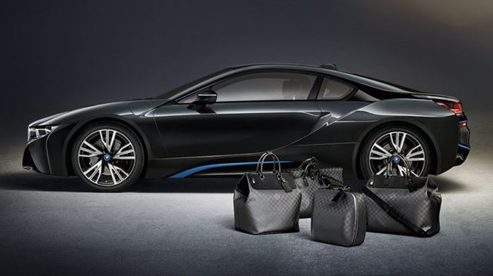 4 βαλίτσες από τη Louis Vuitton που ταιριάζουν μόνο στο BMW i8.