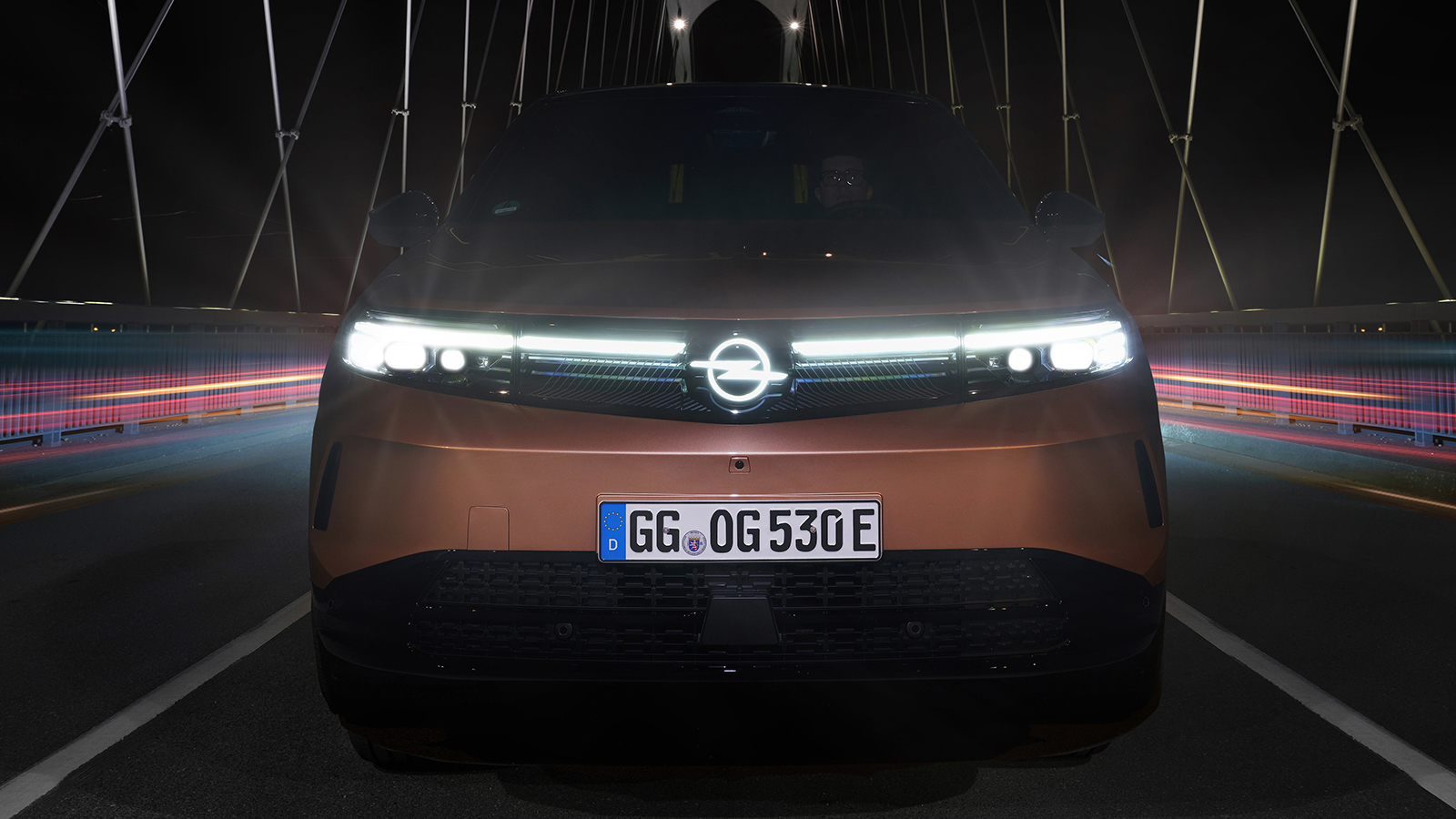 Πώς το νέο Opel Grandland κάνει τη νύχτα... μέρα; (vid)