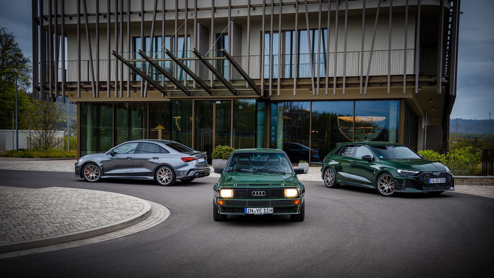 Η Audi Sport γιορτάζει την 50ή επέτειο του θρυλικού πεντακύλινδρου κινητήρα της, έχοντας αποκαλύψει ήδη το νέο Audi RS3 Competition Limited. Πρόκειται