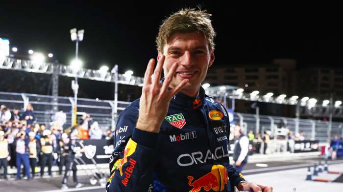 GP  : To 4o  Verstappen   1-2  Mercedes