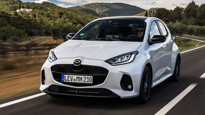 Ετοιμοπαράδοτο στην Ελλάδα το ανανεωμένο Mazda 2 Hybrid 