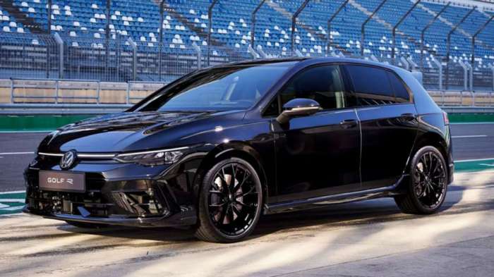 Total black εμφάνιση για το Golf R Black Edition.