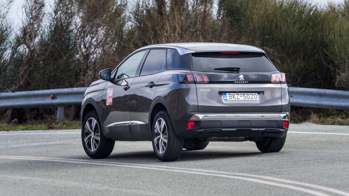 Το Peugeot 3008 ξεχωρίζει στον τομέα της άνεσης μέσω της απορροφητικής και καλοκουρδισμένης ανάρτησής του.