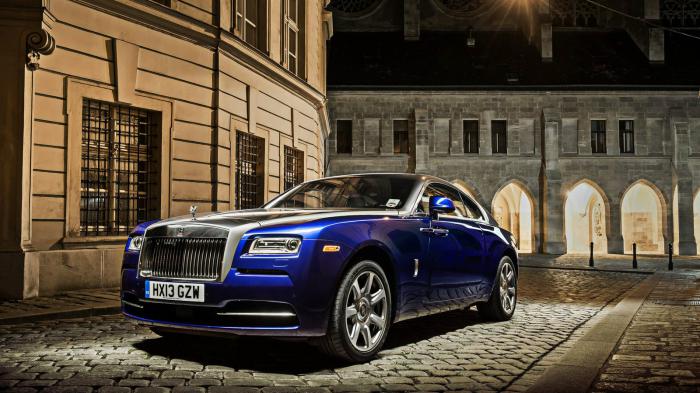 Το πελατολόγιο της Rolls-Royce είναι πιο νεανικό σε σχέση με αυτό άλλων premium αυτοκινητοβιομηχανιών.