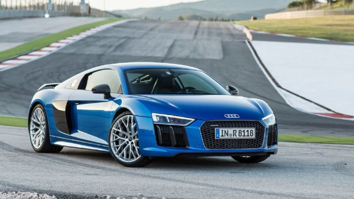 Εξαιρετικά τα πήγε και το τμήμα Audi Sport GmbH, με το R8 (φωτό) να πουλά κατά 31,8% περισσότερο, φτάνοντας στις 2.890 μονάδες. Συνολικά η οικογένεια των R και RS ξεπέρασε το φράγμα των 20.000.