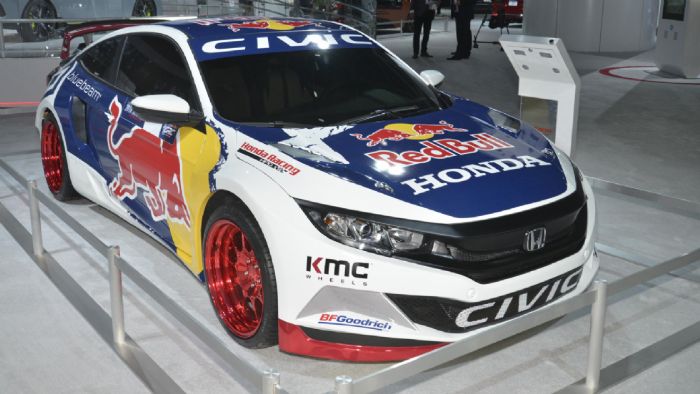 Το Civic Red Bull Global Rallycross θα κάνει το αγωνιστικό του ντεμπούτο στις 21 Μαΐου στο ράλι του Φοίνιξ. 