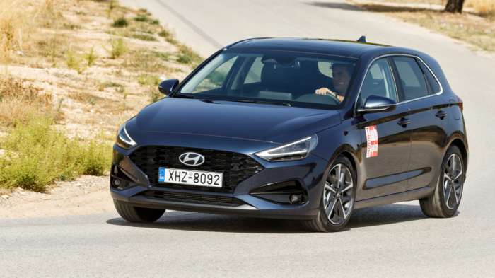 Δοκιμή Hyundai i30 1,5 λτ. | Ανανεωμένο με 140 άλογα και τιμή-μούρλια 