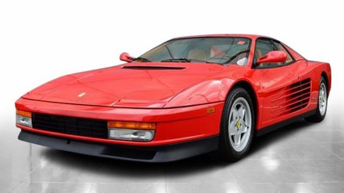 Αν κάποτε είχατε καψουρευτεί μια Ferrari Testarossa, αυτή που θα σας παρουσιάσουμε είναι η ευκαιρία που ψάχνατε.