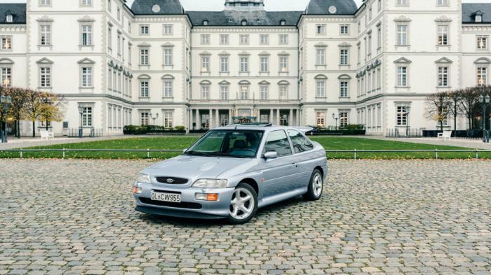 Σε δημοπρασία το τελευταίο Ford Escort RS Cosworth 