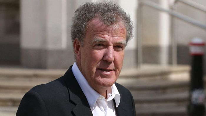 Δική του εκπομπή φέρεται να ετοιμάζει ο Clarkson στο Netflix. Μήπως να πάρει μαζί του τους πιστούς του φίλους May και Hammond που δεν θέλουν να συνεχίσουν δίχως αυτόν το Top Gear;