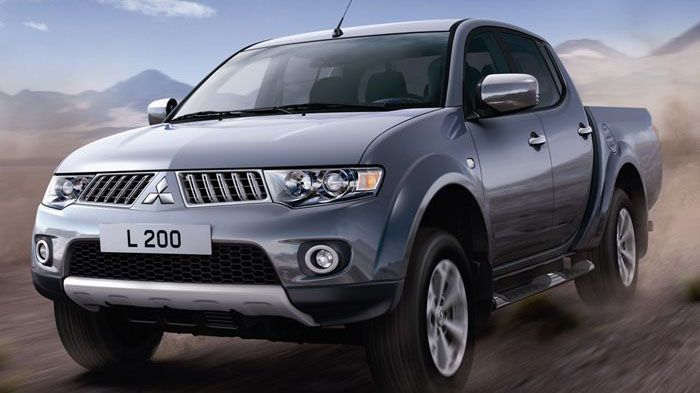 Το κόστος αγοράς του Mitsubishi L200 ξεκινά από τα 14.606 ευρώ για τις εκδόσεις Single Cab και από τα 23.505 ευρώ για τις εκδόσεις Double Cab.	