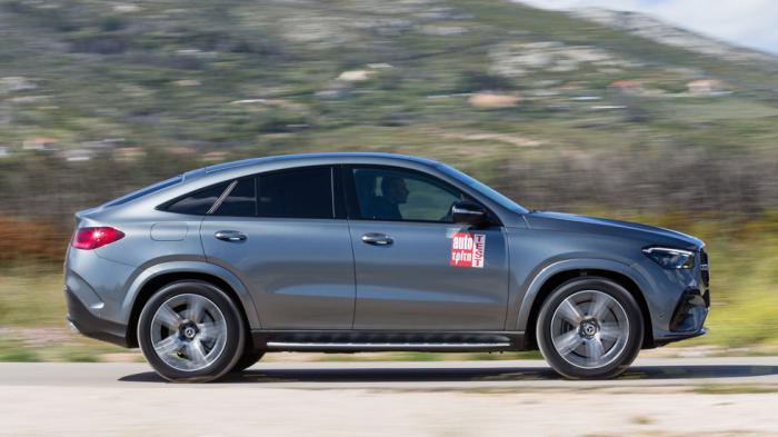 Η GLE 350 de αξιολογείται με άριστα και στον τομέα της ενεργητικής ασφάλειας, αρχής γενομένης από τα φρένα-άγκυρες των 34,8 μέτρων για το 100-0 χλμ./ώρα, που είναι καλύτερο και από αρκετά μοντέλα επιδ