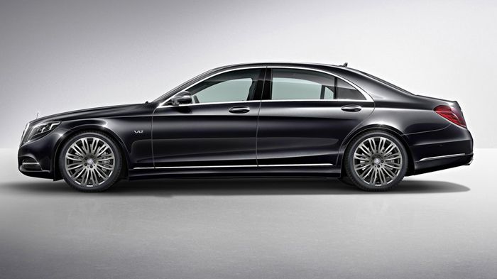 Η νέα Mercedes S600 τροφοδοτείται από τον 6λιτρο V12 διπλά υπερτροφοδοτούμενο κινητήρα –προδιαγραφών Euro 6- που θα αποδίδει 530 ίππους και 830 Nm ροπής.