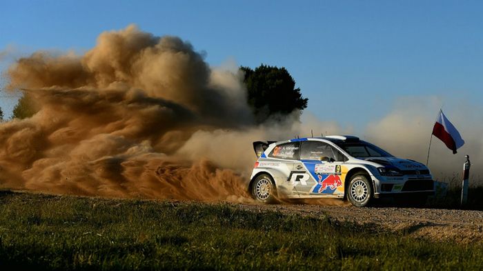 Το VW Polo R WRC του Mikkelsen ήταν 1,07.7 λεπτό πίσω από αυτό του Ogier και 1,05.8 μπροστά από το i20 WRC του Neuville.