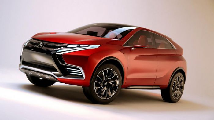 Στο σχεδιαστικό κομμάτι, το Concept XR-PHEV II εμφανίζεται με ανασχεδιασμένη μάσκα μπροστά, σε σχέση με το προηγούμενο πρωτότυπο και με χρωμιομένες γρίλιες εισαγωγής αέρα. 