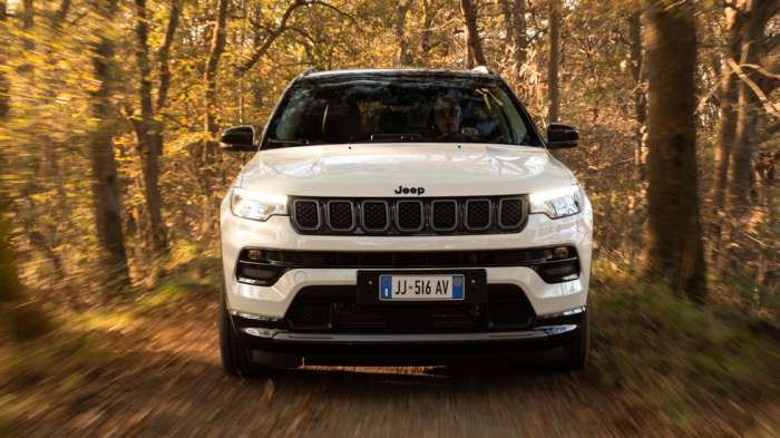 Νέες χαμηλότερες τιμές για το Jeep Compass στην Ελλάδα 