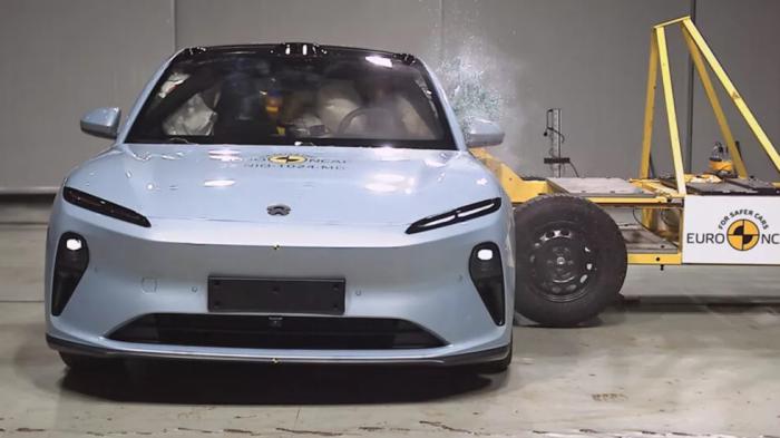 Euro NCAP: Πεντάστερα τα νέα Nio ET5 και EL7 