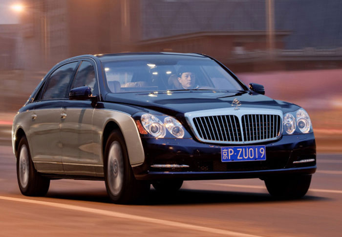 Η Maybach 62 είναι από τα μοντέλα που η συνέχιση της καριέρας τους θα κριθεί άμεσα 