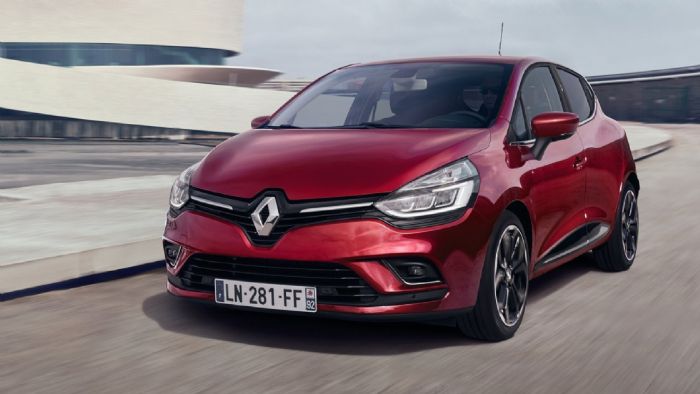 Δεύτερη η Renault, δεύτερο και το Clio, με τη γαλλική εταιρεία να έχει και το Captur στην πρώτη δεκάδα.