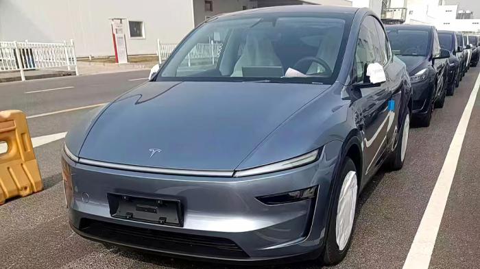 Η Tesla ξεκίνησε την παραγωγή του ανανεωμένου Model Y για την Ευρώπη 