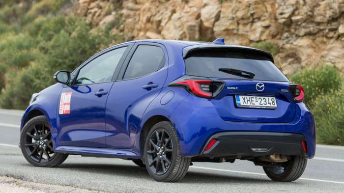 Το υβριδικό Mazda 2 είναι γόνος της συνεργασίας των ιαπωνικών Mazda-Toyota και πρόκειται για ένα τελείως διαφορετικό μοντέλο από το mild hybrid Mazda 2