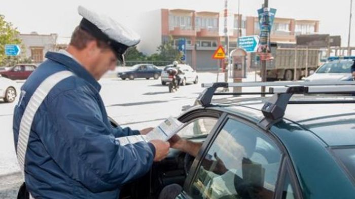 Τα 700.000 και πλέον ανασφάλιστα οχήματα αποτελούν «πληγή» αναφορικά με την Οδική Ασφάλεια, αλλά και τα δημόσια έσοδα, σύμφωνα με επίσημα χείλη του Υπουργείου Οικονομικών.