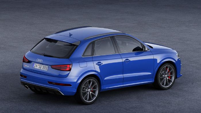 To εικονιζόμενο Audi RS Q3 εφοδιάζεται με τον 5κύλινδρο κινητήρα των 2,5 λίτρων των 340 ίππων. 