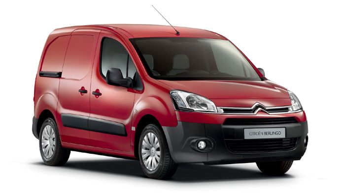 Το Citroen Berlingo εμφανίζεται σημαντικά ανανεωμένο ενώ πλέον προσφέρεται με 5ετή εργοστασιακή εγγύηση.