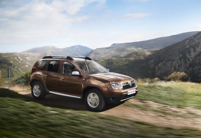 Το Dacia Duster 1,5 dCi 4X4 προσφέρεται σε πολύ καλή τιμή (19.050 ευρώ) για τετρακίνητο μικρομεσαίο SUV με diesel κινητήρα.