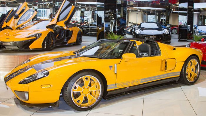 To Ford GT φτιάχτηκε από το 2004 μέχρι το 2006, σε 4.038 αντίτυπα, ενώ 30 επιπλέον αυτοκίνητα, κατασκευάστηκαν από τον Genaddi Design Group, έναν coachbuilder που λειτουργεί και παράγει οχήματα με την