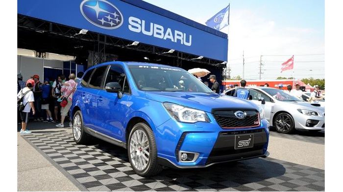 Η Subaru παρουσίασε στην Ιαπωνία, στα πλαίσια των αγώνων Super GT το πρωτότυπο Forester STI tS, προκειμένου να σφυγμομετρήσει τις αντιδράσεις του κοινού για το ενδεχόμενο λανσαρίσματος ενός τέτοιου οχ