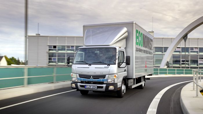 Η υβριδική έκδοση Eco Hybrid του Mitsubishi Fuso Canter απέσπασε το κορυφαίο βραβείο στα ελαφρά φορτηγά διανομών στα «European Transport Sustainability Prize 2014».