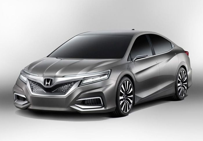 Το Honda Concept C είναι ένα νέο μεσαίας κατηγορίας sedan, το οποίο αποτελεί τη σκιαγράφηση ενός μοντέλου παραγωγής για το 2013.