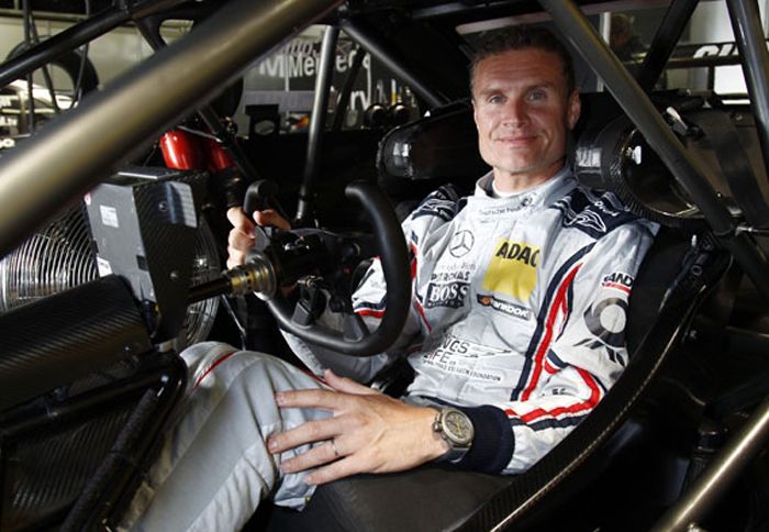 Είσαι καλύτερος οδηγός από τον David Coulthard; Έχεις την ευκαιρία να το αποδείξεις!