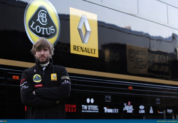 Σταματάει ο Heidfeld από τη Renault 