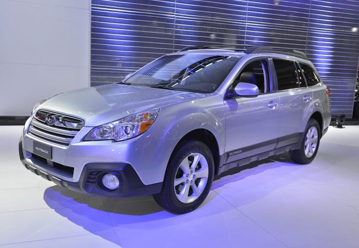 Το νέο Subaru Outback θα εφοδιάζεται και εκτός από τον 2,5 λτ. Boxer και με έναν 3,6 λτ. των 256 ίππων.
