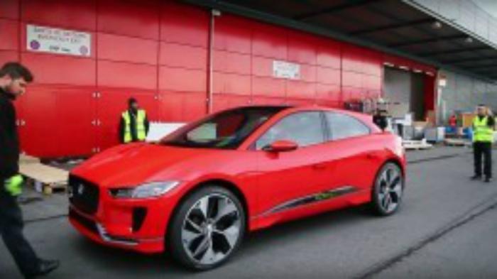 Αυτή λοιπόν είναι η νέα Jaguar I-Pace...