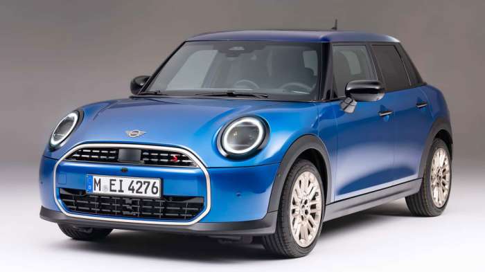 Πρεμιέρα για το 5θυρο MINI Cooper 