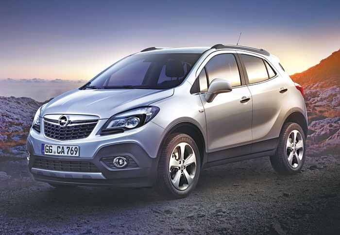 Το νέο μικρό SUV της Opel, το Mokka διαθέτει ελκυστική εμφάνιση και θα είναι διαθέσιμο σε προσθιοκίνητη και τετρακίνητη έκδοση.
