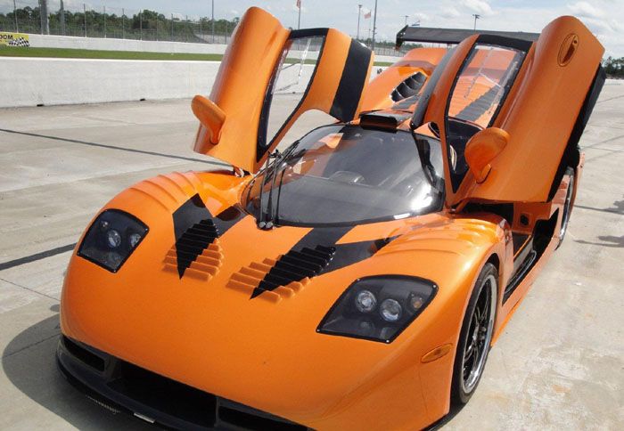 Mosler MT900 – Μόλις 1 το χρόνο...με μοτέρ 7,0 λίτρων