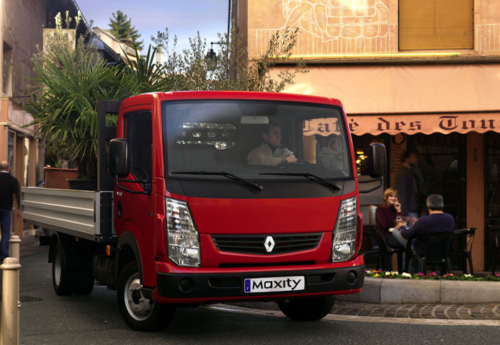 Facelift για το Renault Maxity 