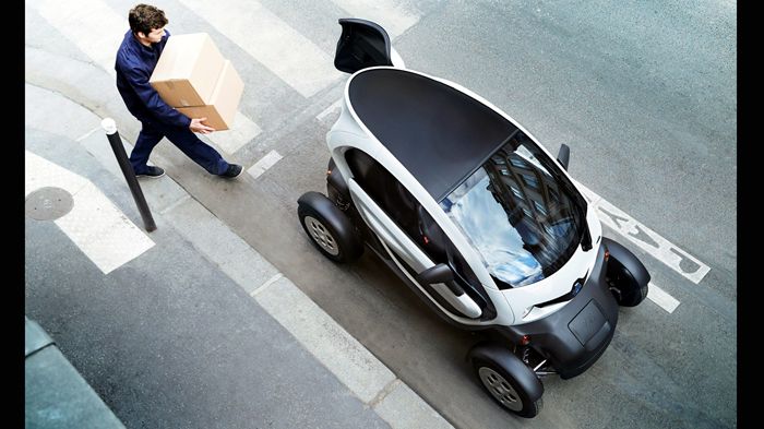 Το Renault Twizy Cargo ξεκίνησε την εμπορική του πορεία στην αγορά της Γαλλίας με κόστος από 6.850 ευρώ χωρίς το ΦΠΑ.