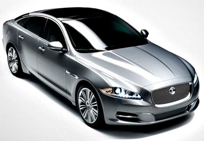 Ομοιότητες με την XF για τη νέα Jaguar XJ 