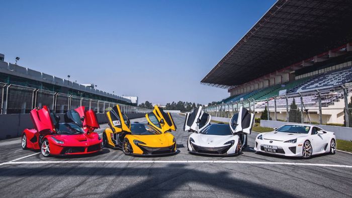 Στην track day της πίστας Zhuhai International Circuit ξεχώρισαν η κόκκινη LaFerrari, οι δύο McLaren P1 και το άσπρo Lexus LFA.