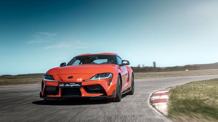 Η Toyota γιορτάζει τις 100 GR Supra GT4 με ειδική έκδοση! 