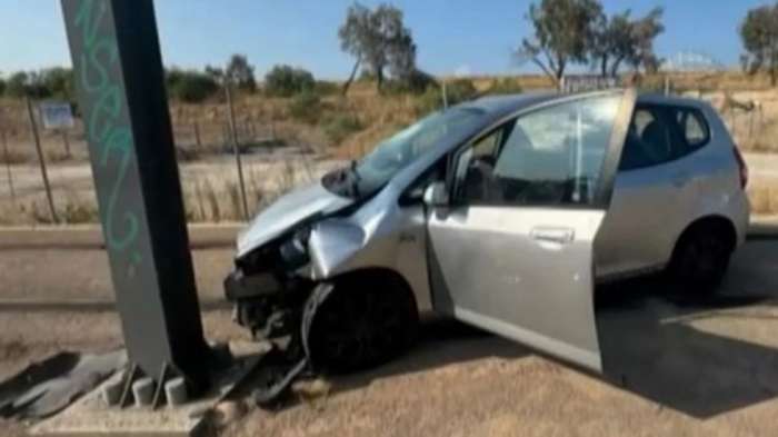 Δυστύχημα στην Ποσειδώνος: Νεκρή 27χρονη σε τροχαίο 