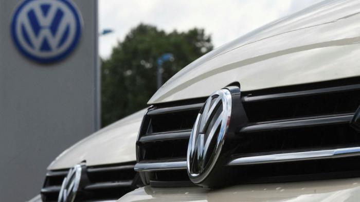 Η VW πληρώνει τους εργαζομένους της στη Ρωσία για να παραιτηθούν 