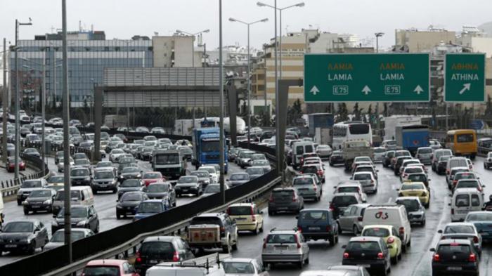 Χάος στους δρόμους της Αθήνας την 1η μέρα του φθινοπώρου 